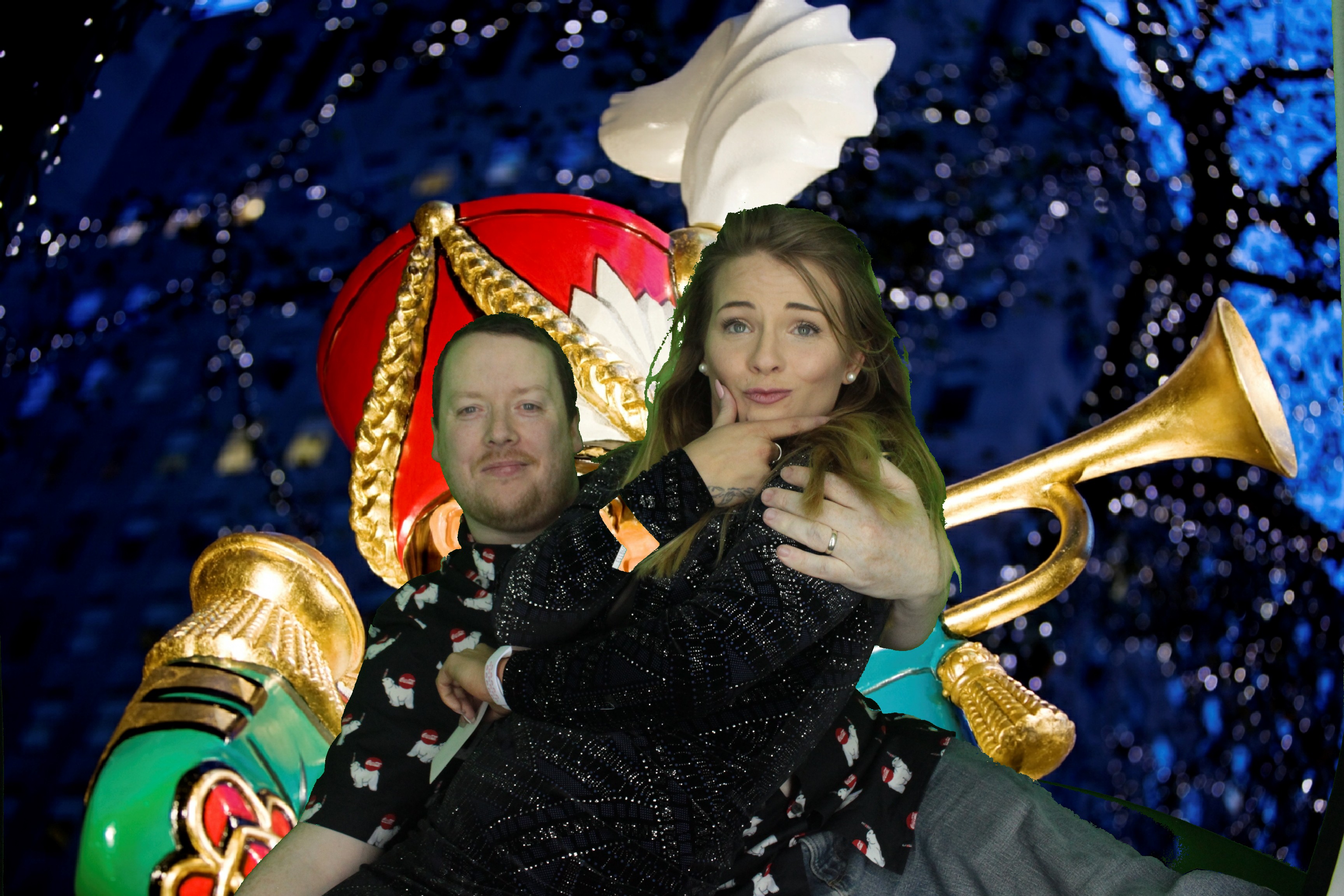 One Line Christmas Party | View more photos from the event at gallery.myphotoboothexperience.co.uk/u/MyPhotoBoothExperienceLtd/One-Line-Christmas-Party
